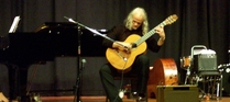 Maria Borges and Juan Carlos Vera perform live 